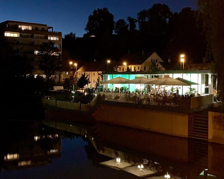 Fiume Sommerbar